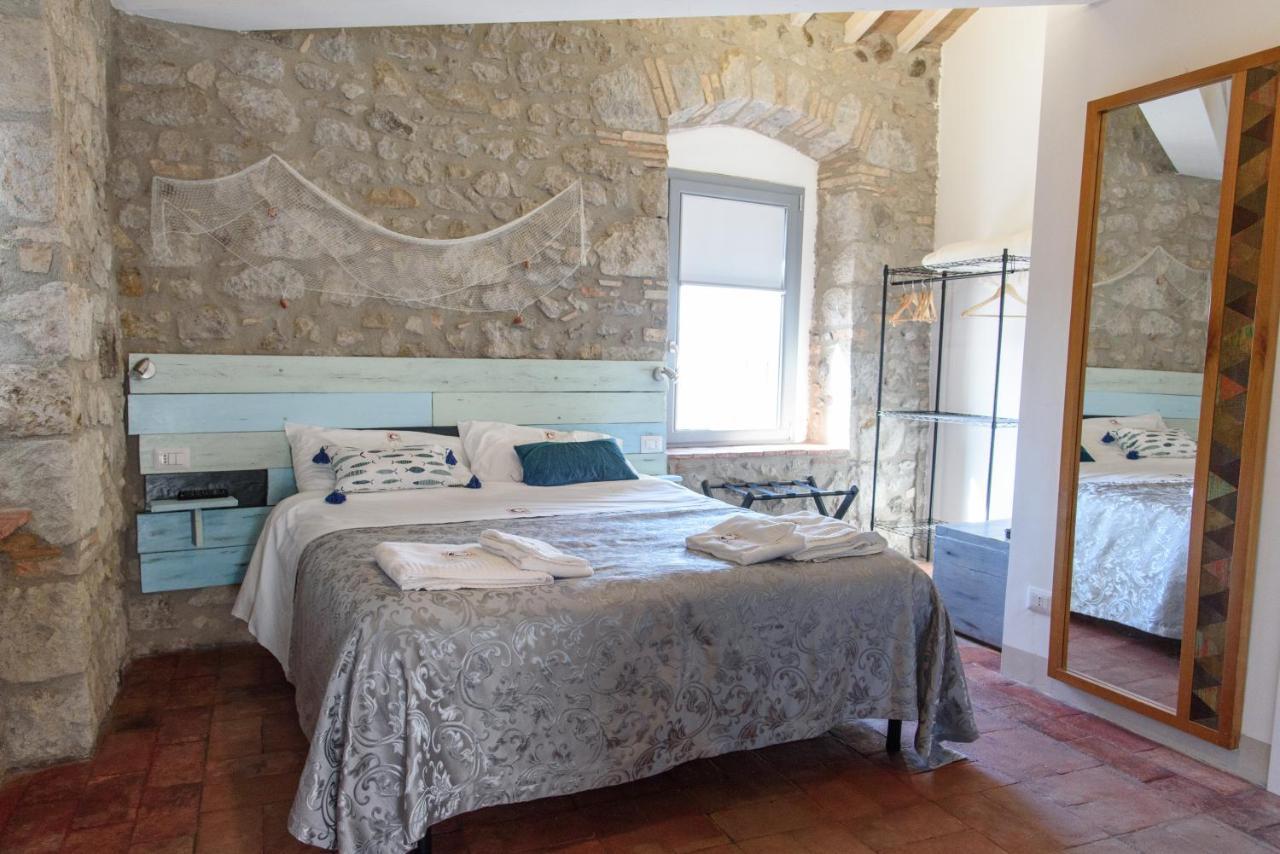 Casale 1541 Bed & Breakfast Bolsena Exterior photo