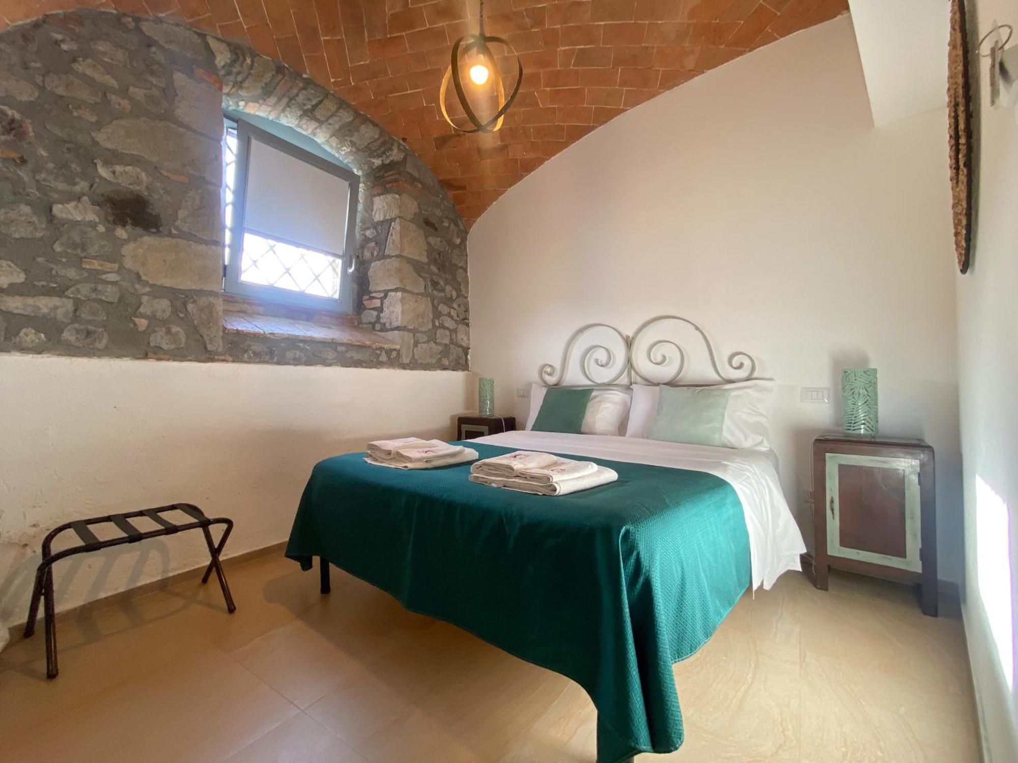Casale 1541 Bed & Breakfast Bolsena Exterior photo