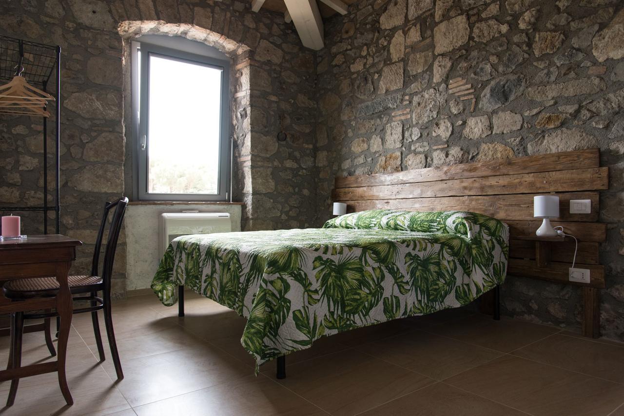 Casale 1541 Bed & Breakfast Bolsena Exterior photo